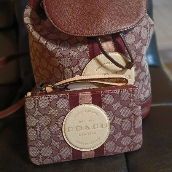 Coach Signature Dempsey Backpack & Wallet NWT - Picture 9 of 13